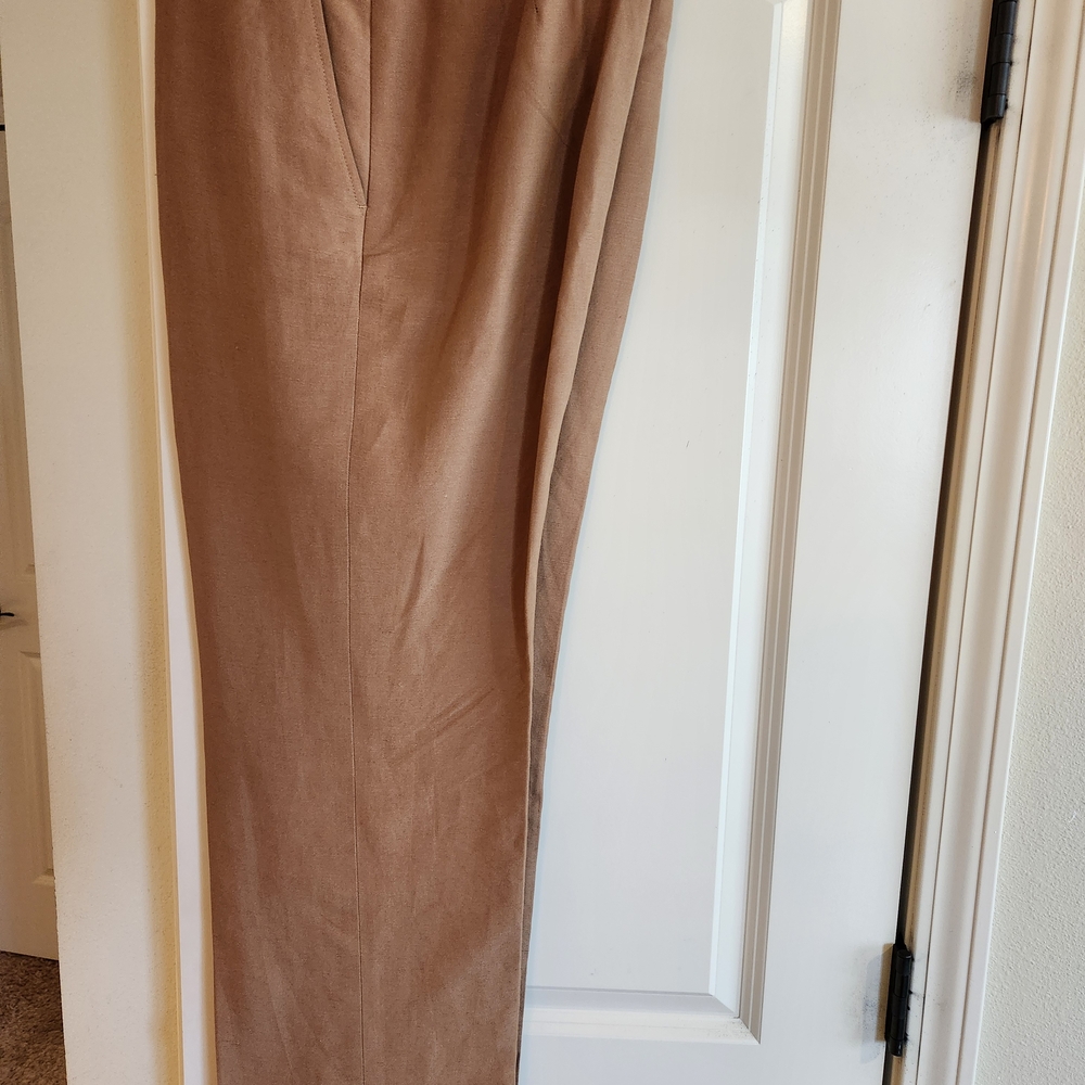 Kasper Women's Tan Slacks - Picture 3 of 5